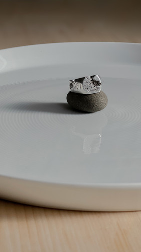 انگشتر "صخره"